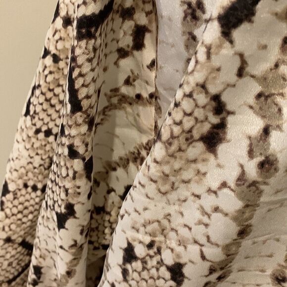 Animal Print Tunic  - Picture 5 of 10